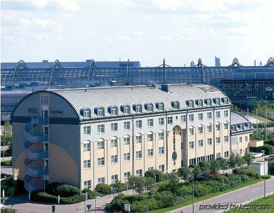 Sachsenpark-Hotel Leipzig Exterior photo